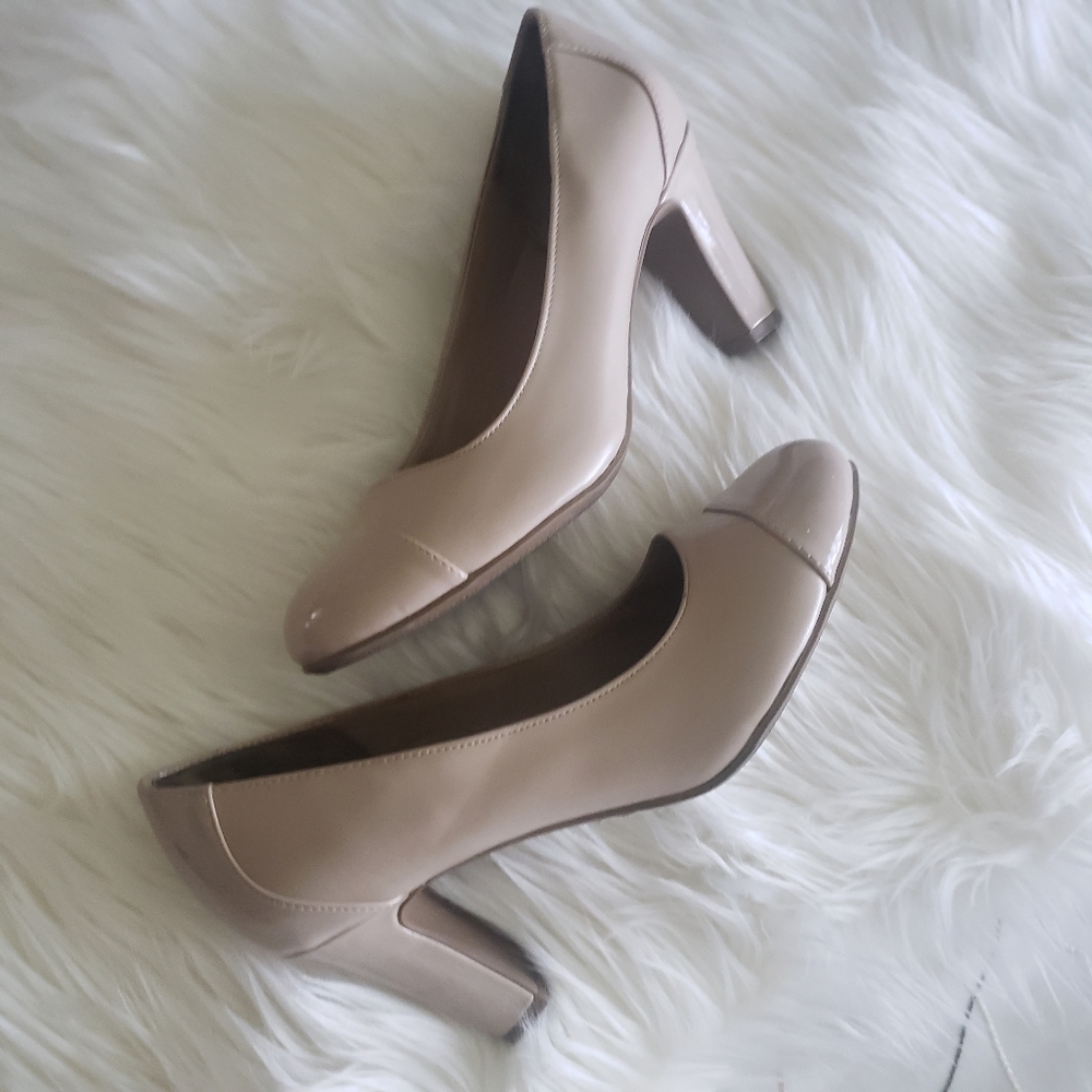 Life Stride pumps